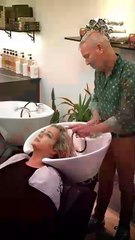 REEL PELUQUERIA SC ANUNCIO