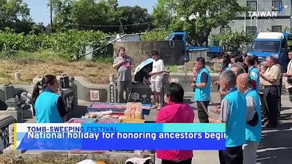 People in Taiwan Return to Ancestral Homes for Tomb-Sweeping Festival
