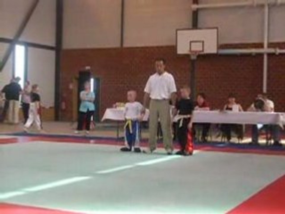 Forest sur marque le 27 avril 2008 011