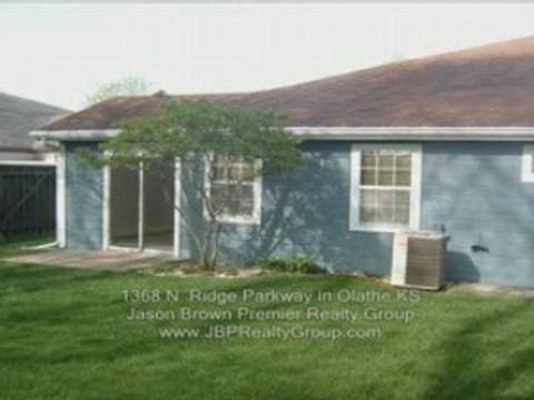 Olathe Kansas Home For Sale - 1368 N. Ridge Pkwy, Olathe KS