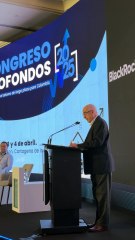 Gerente BanRep responde a críticas por mantener tasas de interés