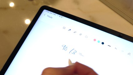 Descubre la Función IA del Solucionador de Matemáticas en la Galaxy Tab S10 FE 📱