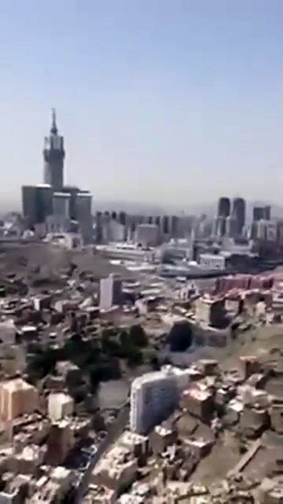 بالفيديو.. تصوير جوي مذهل للحرم المكي والمنطقة المركزي