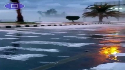 بالفيديو: البرد يحول شوارع شقراء إلى بياض ناصع