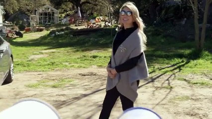 من كاليفورنيا، زويا تجرب متعة قيادة Cadillac CT6