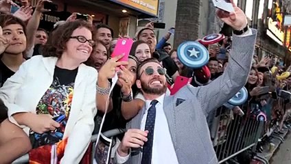 تعرفي على الرجال الـ10 الأكثر وسامة للعام 2015