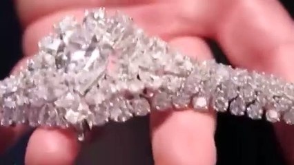 لمحبي التميّز ... اليك أغلى ساعة في العالم مقابل40 مليون دولار
