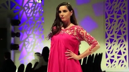 أناقة شرقية مترفة من Kanzi ضمن عرض أزياء "عباتي"