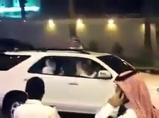 بالفيديو.. مضاربة بالإيدي في أحد الأعراس بين شباب أقارب العروسين