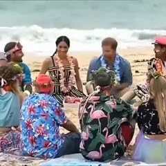 مُدربة لياقة أسترالية تربك الأمير هاري والسبب شكلها!