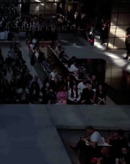 Burberry تحتفل بمعطفها الأيقوني في دبي، وتمنحك فرصة لا تُفوّت!