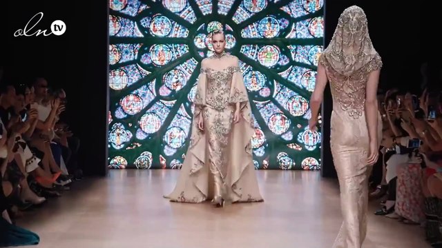 بريق الزجاج والأقمشة الشفافة في فساتين السهرة من طوني ورد