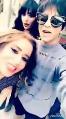 بالفيديو.. شاب وسيم يفاجئ فتيات يتسابقن للحصول على صورة معه!