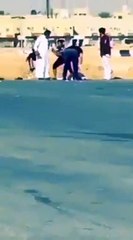 بالفيديو.. حادث دهس متعمد لشابين بالرياض يوثقه أحد المواطنين بكاميرا جواله!