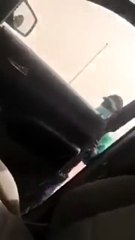 بالفيديو.. توثيق لحظة قيام قائد مركبة بإنقاذ عامل نظافة من “غبار جدة”