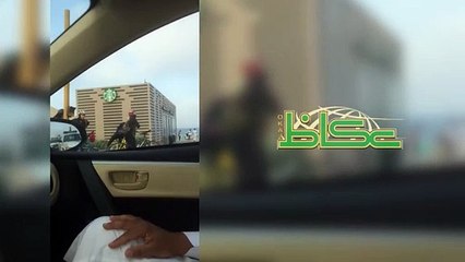 بالفيديو.. شخص يوثق لحظة قيادة فريق نسائي الدراجات في كورنيش جدة!