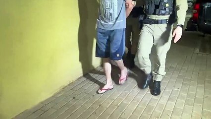Suspeito de empurrar esposa e agredir a filha é preso no Bairro Interlagos