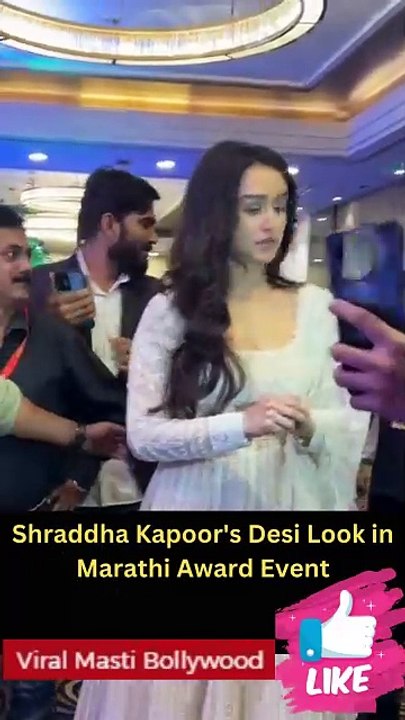 Shraddha Kapoor's Desi Look in Marathi Award Event