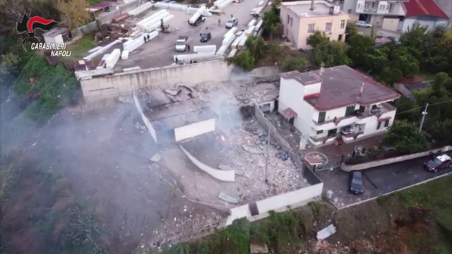 Esplosione fabbrica di fuochi d'artificio Ercolano, 2 misure cautelari