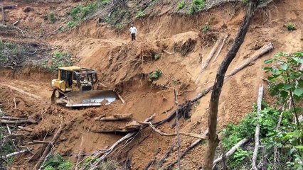 The Process of Forming a Palm Terrace on a Mountainside with a D6R XL Bulldozer