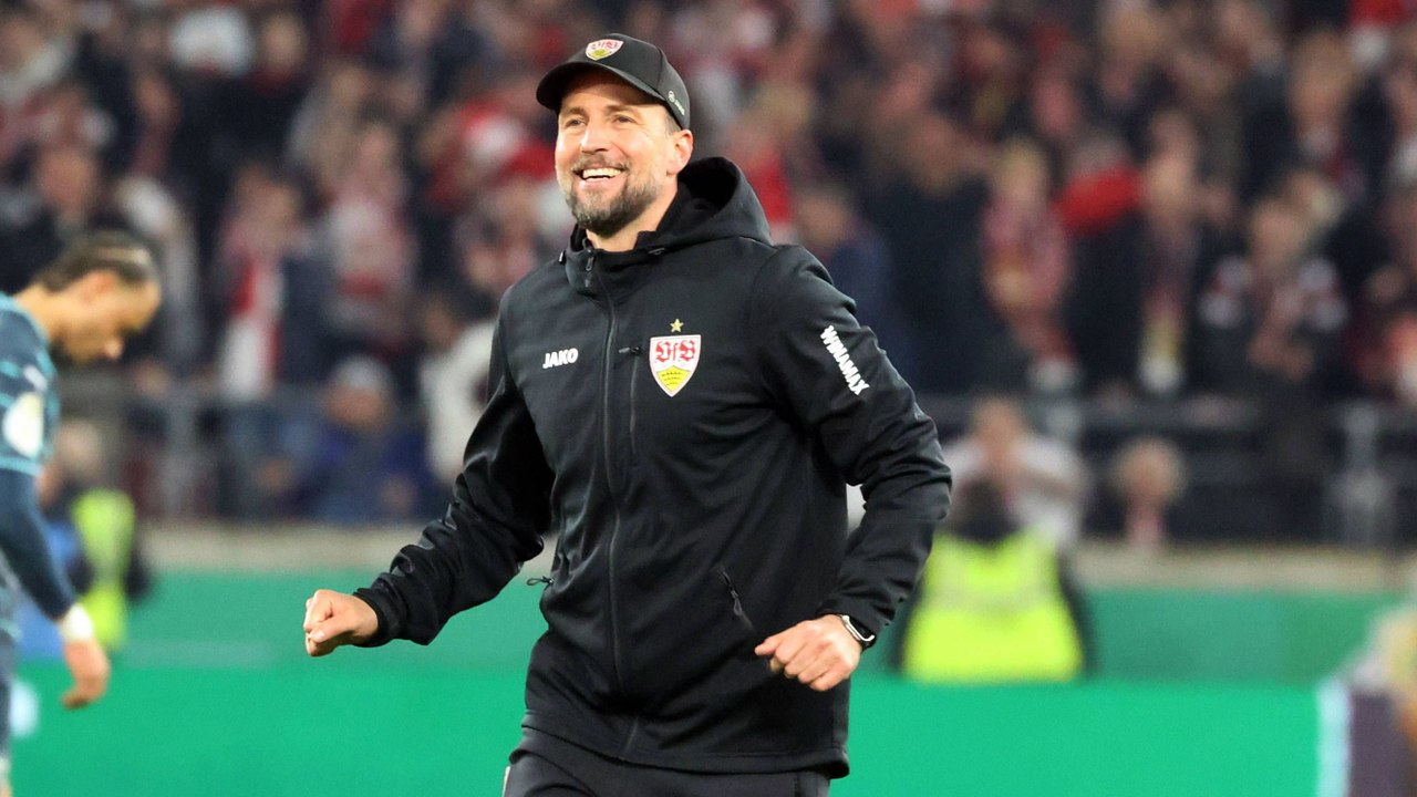 Hoeneß zum Jubiläum: 'Die Reise ist unglaublich und noch nicht vorbei'