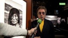 Jean-Michel Jarre a composé la musique de l'exposition de Sebastão Salgado.mp4