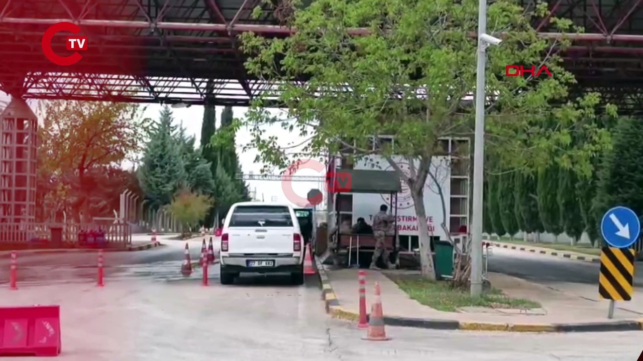 Gaziantep Havalimanı uygulama noktasında arbede sırasında ateş açıldı; 1'i polis, 2 yaralı