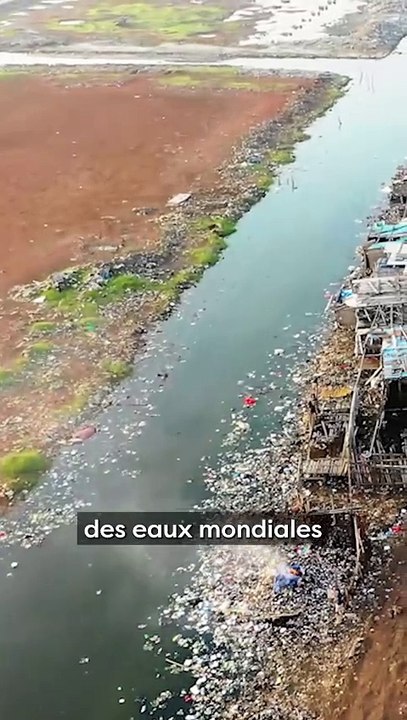 Tes vêtements polluent ton eau !