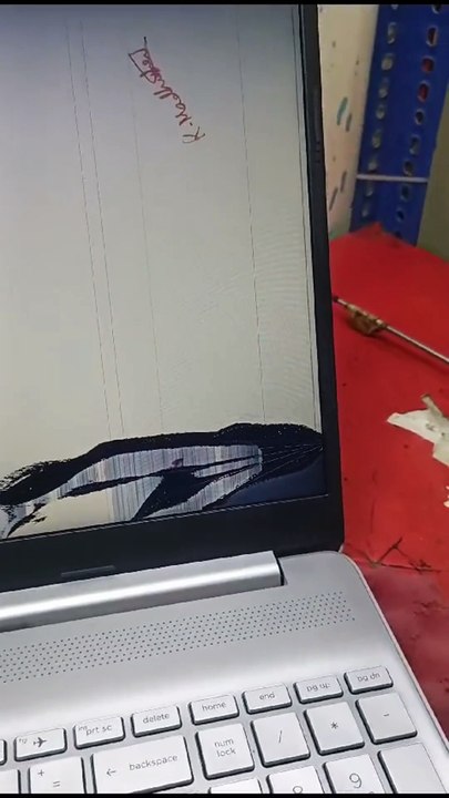 How to Clean Computer and Laptop Screens for a Clear Display