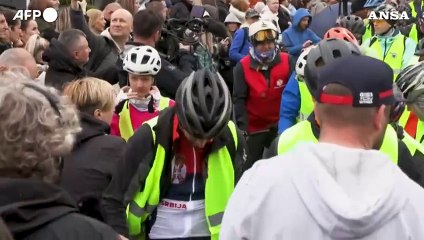 Serbia, studenti partono in bicicletta da Novi Sad per Strasburgo