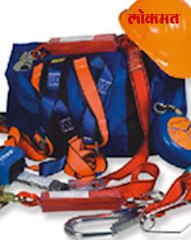 सुरक्षा किटसाठी रात्री २.३० वाजता शेकडो महिलांचा रस्ता रोको, चंद्रपूर-वणी मार्ग ठप्प