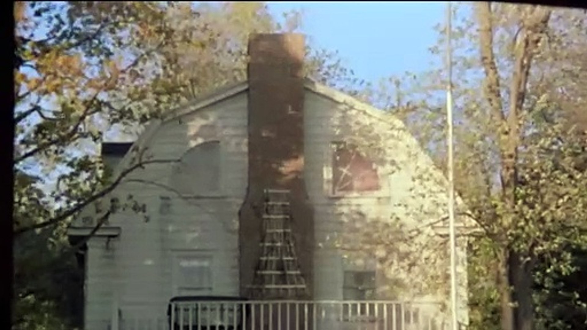 Amityville, la maison du diable (1979) - Bande annonce, image size:1920x1080