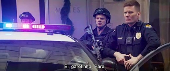 Corra Que A Polícia Vem Aí! | Trailer Legendado