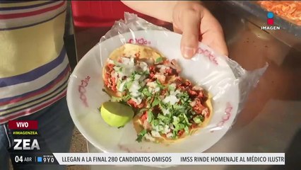 Atalo Mata desayuna en tacos "El Güero" en la Col. Del Valle, CDMX