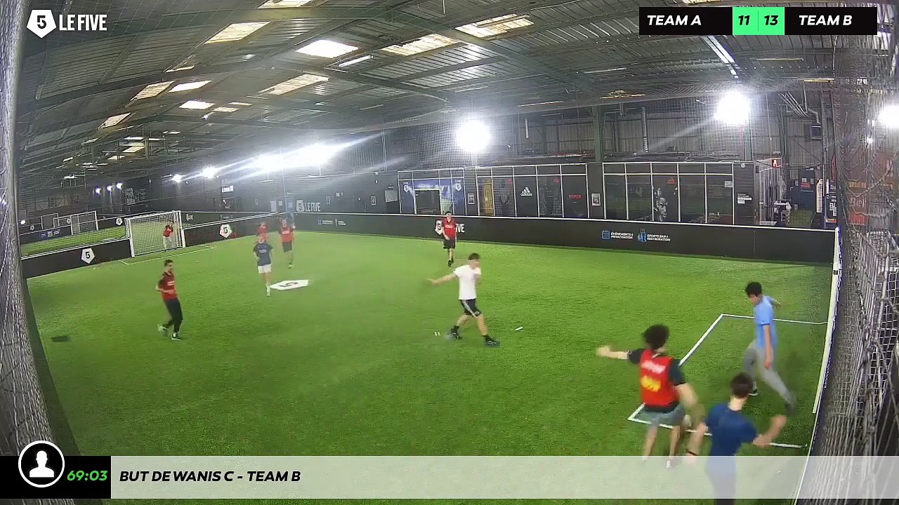 But de Wanis C - Team B
