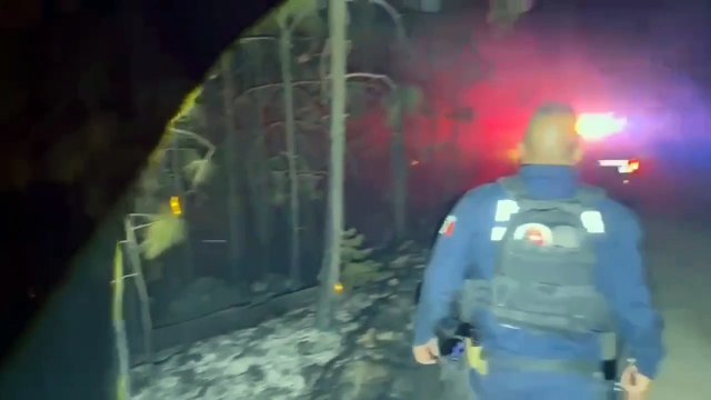 Policías se suman como brigadistas y combaten incendios forestales en Durango