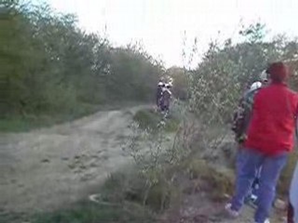 Video Chutte gronella - chute, ornella -