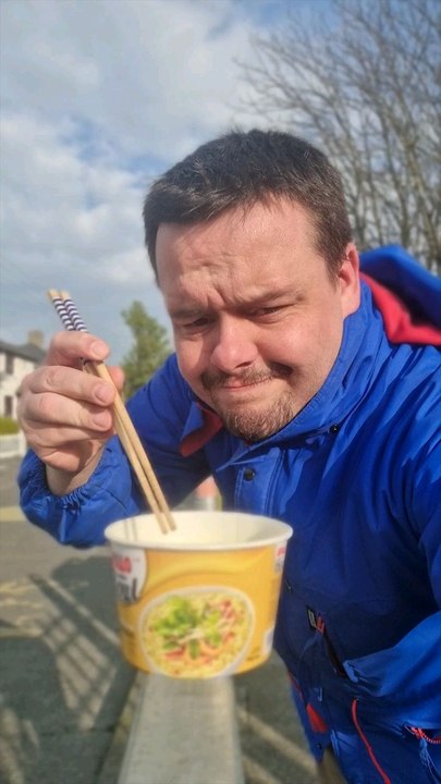 This chopstick technique will save the world 🤣