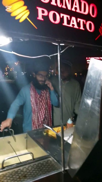 Al batatas In Iqbal Stadium | Faisalabad Street Food #food #shorts #streetfood #faisalabad #foryou