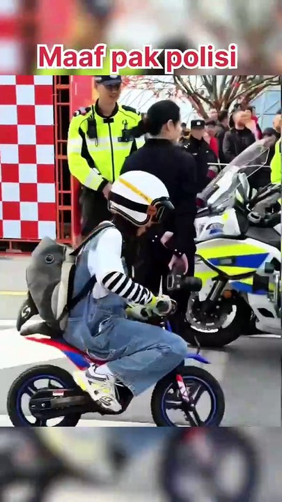 🏍🏍🙆🏿🙆🏿