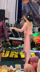 Idolamu semakin glowing bolo, Silvy Kumalasari