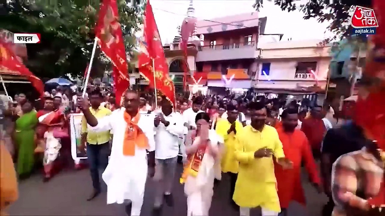 राम नवमी को लेकर बंगाल में सियासी तनातनी, आमने...