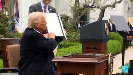 Entra en vigor arancel unilateral de Trump sobre importaciones extranjeras