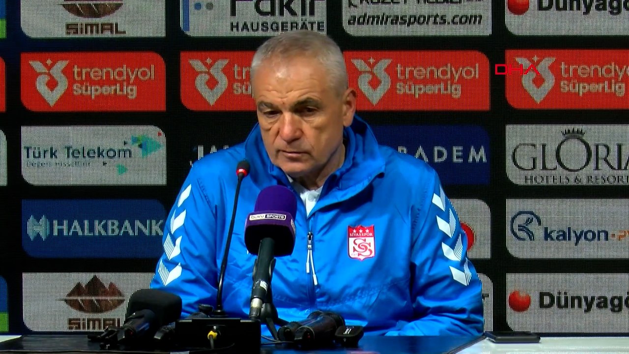 Rizespor-Sivasspor maçının ardından teknik adamlar maçı değerlendirdi