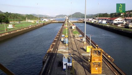 El canal de Panamá abre licitación para construir gasoducto interoceánico
