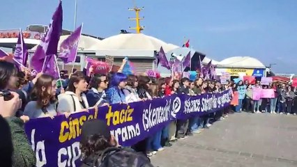 İstanbul'da kadınlardan ''gözaltında taciz var'' protestosu!