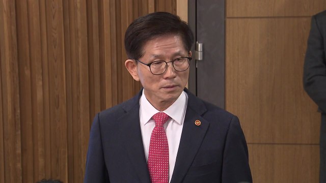김문수 출마 욕심 없지만 나라 이렇게 가선 안 돼 / YTN