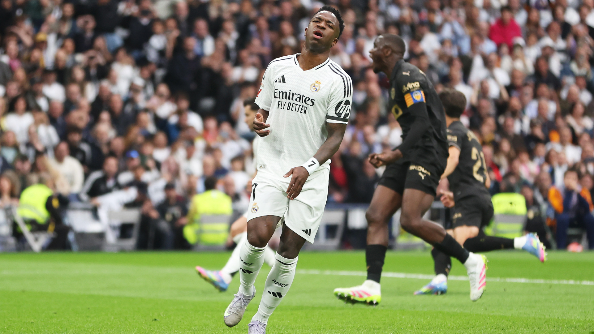 Real Madrid v Valencia