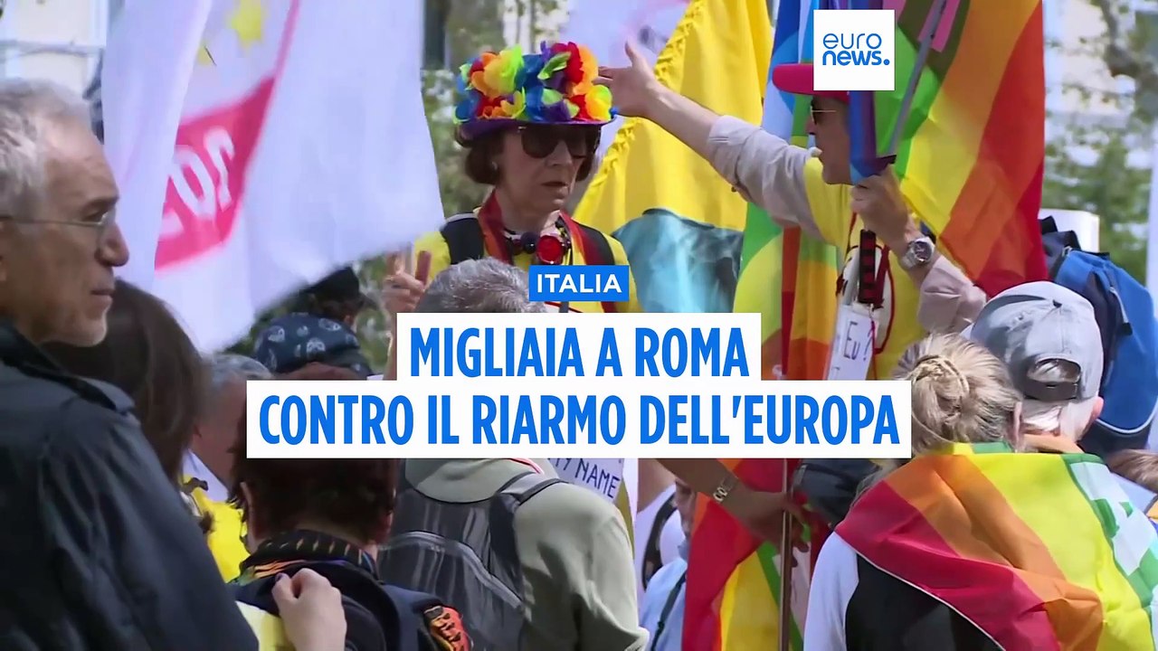 Roma: in migliaia in piazza con il M5s contro il piano di riarmo dell'Ue