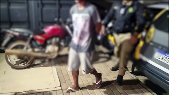 Motorista é detido por embriaguez após bater em carro estacionado no São Cristóvão